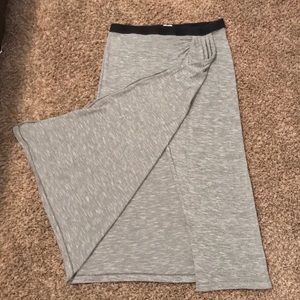 🎀 5x$25 🎀 Maxi Skirt